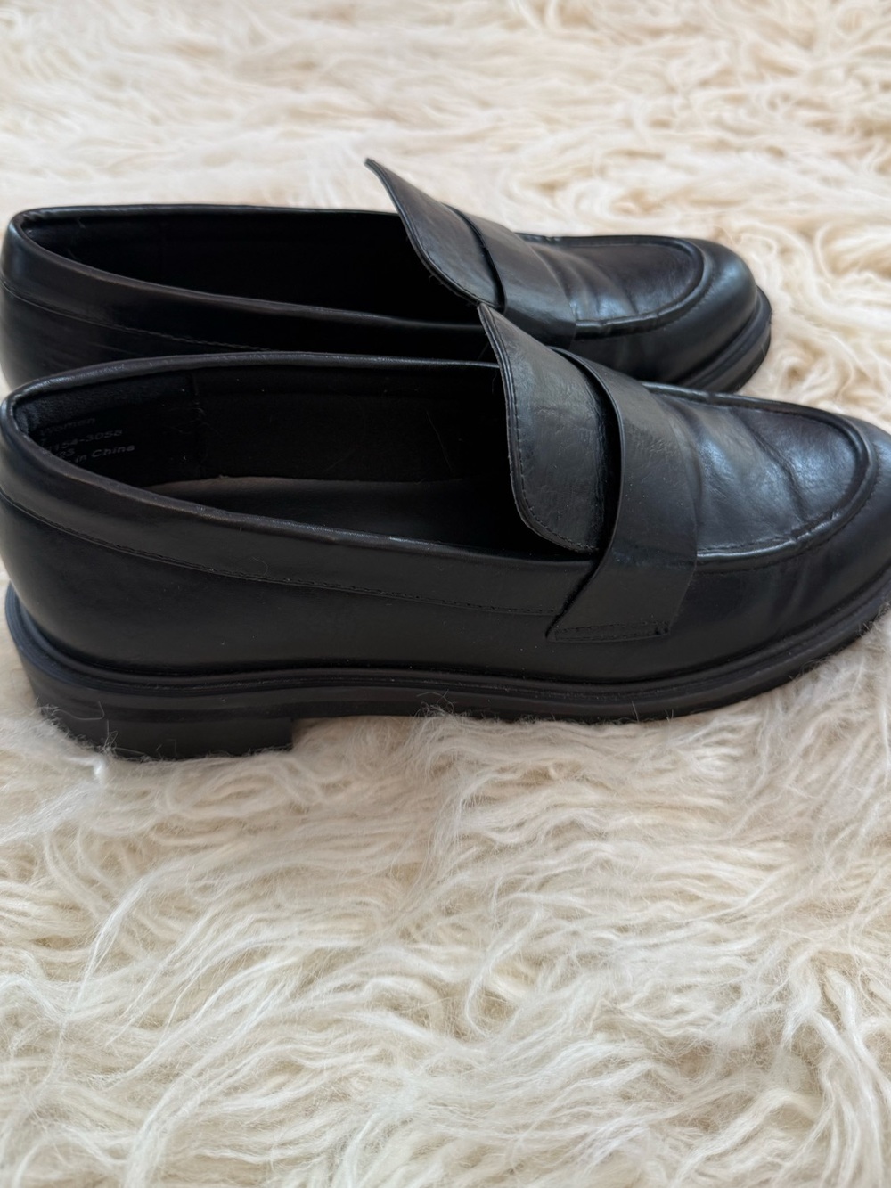 Abercrombie & Fitch Black Penny Loafer Size 7 - Picture 4 of 7